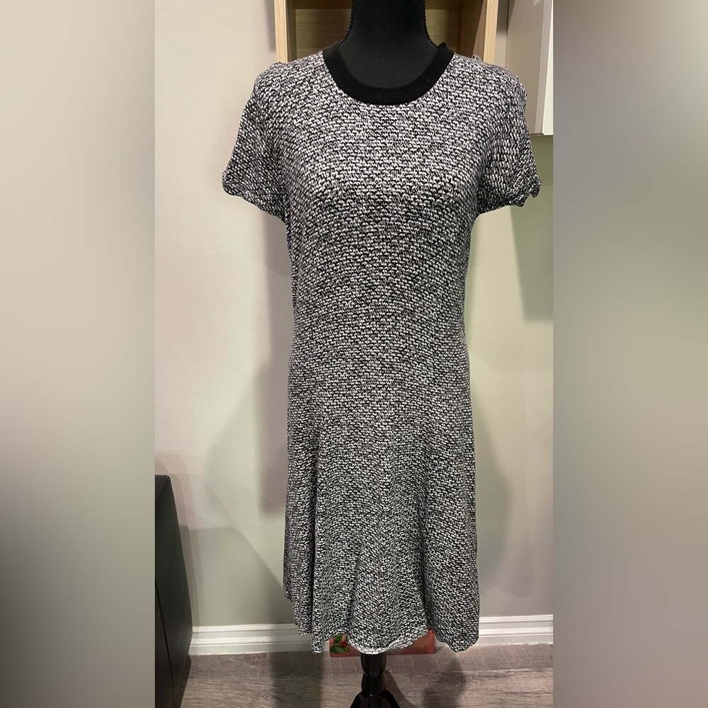 Michael Kors
Marled‎ Tweed Gray Casual Dress